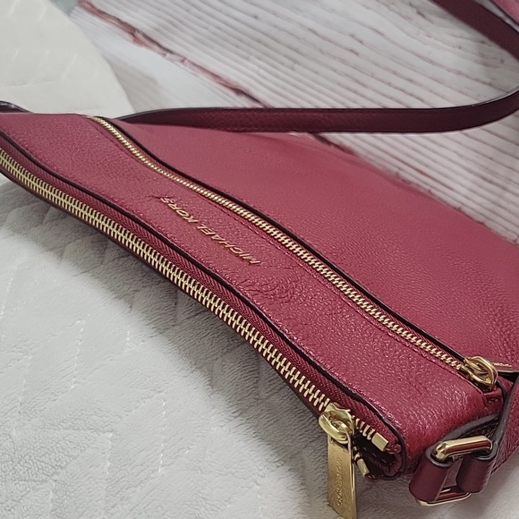 MICHAEL Michael Kors Red Leather  Crossbody Bag - Picture 3 of 8